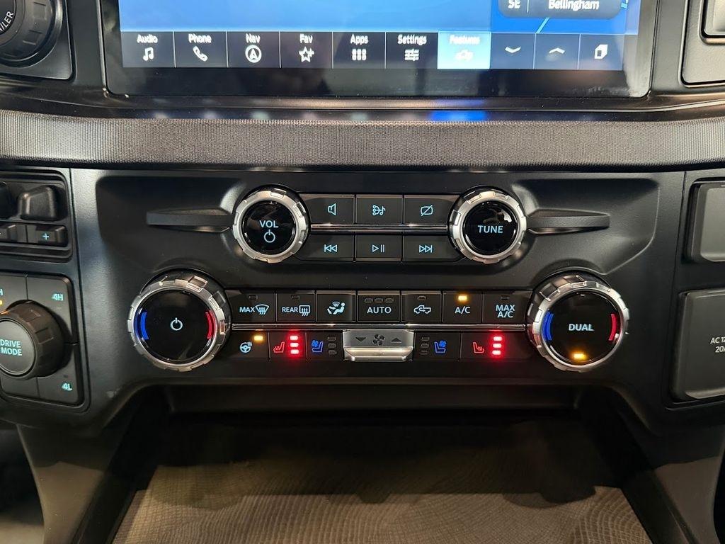 Ford F-450 SD King Ranch Crew Cab DRW 4WD 2023
