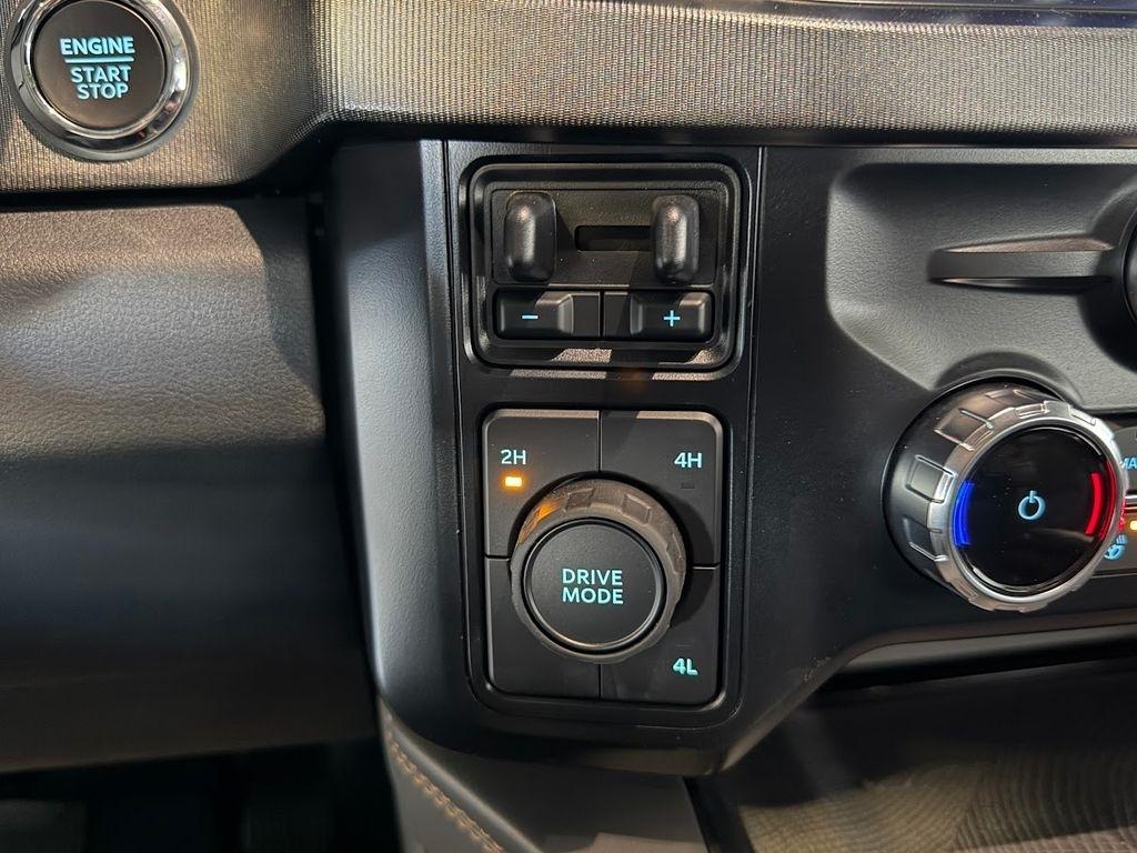 Ford F-450 SD King Ranch Crew Cab DRW 4WD 2023