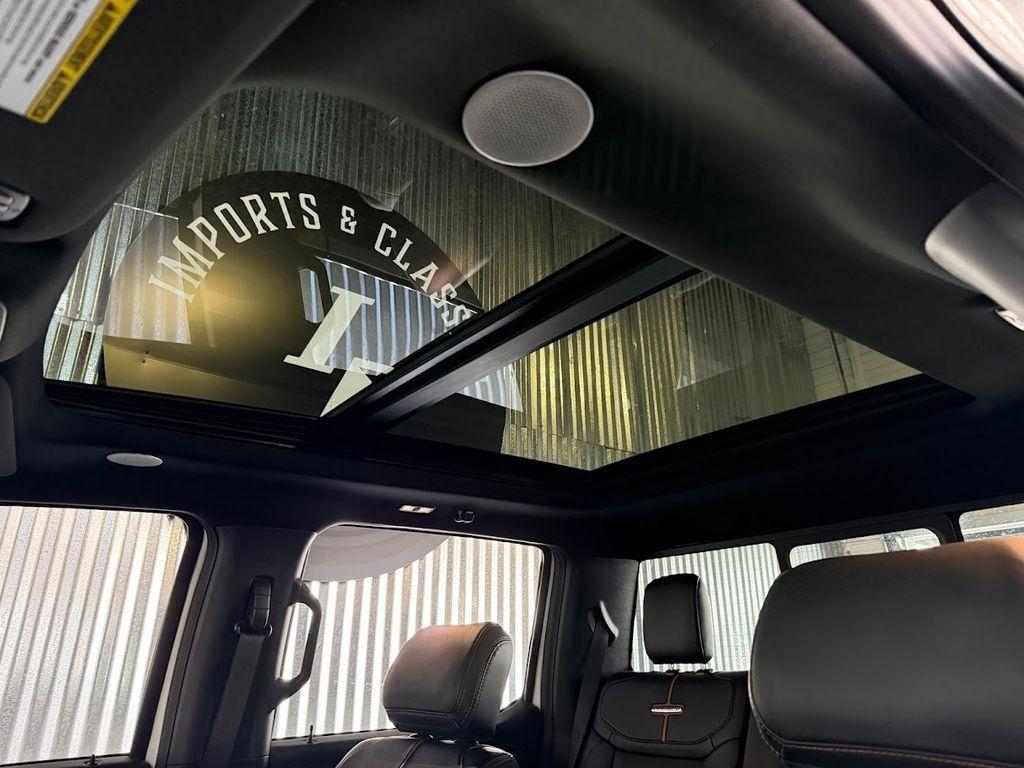 Ford F-450 SD King Ranch Crew Cab DRW 4WD 2023