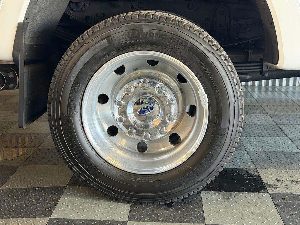 Ford F-450 SD King Ranch Crew Cab DRW 4WD 2023