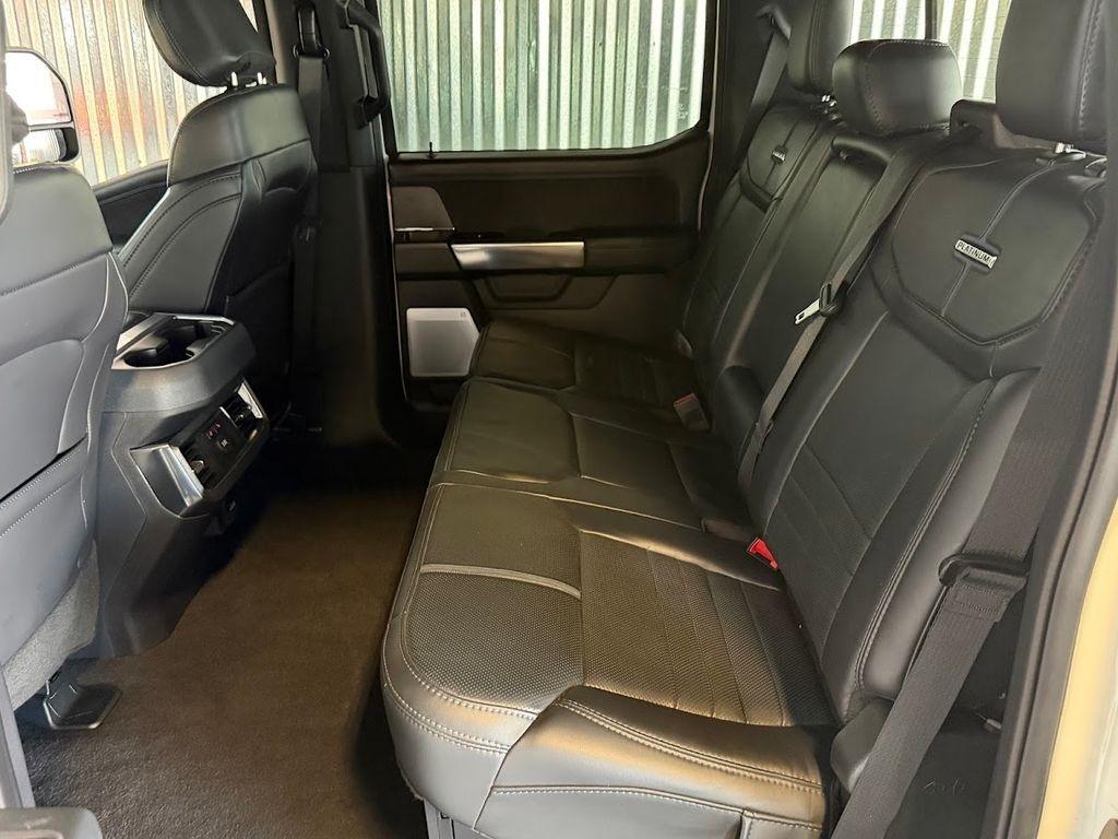 Ford F-350 SD Platinum Crew Cab Long Box 4WD DRW 2025