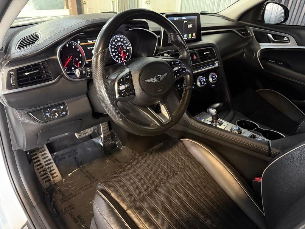 Genesis G70 3.3T Dynamic 2020