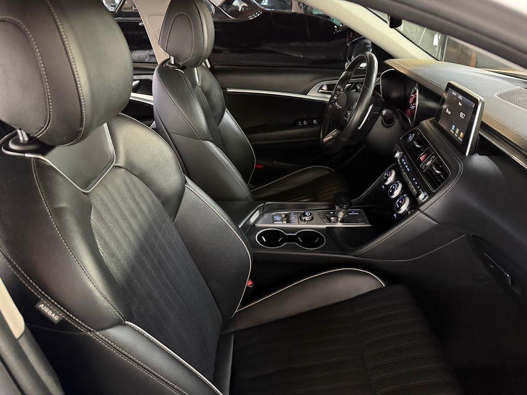 Genesis G70 3.3T Dynamic 2020