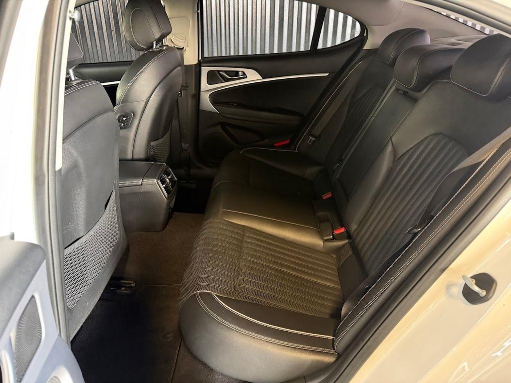 Genesis G70 3.3T Dynamic 2020