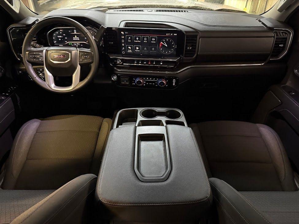 GMC Sierra 1500 Elevation Crew Cab 4WD 2024