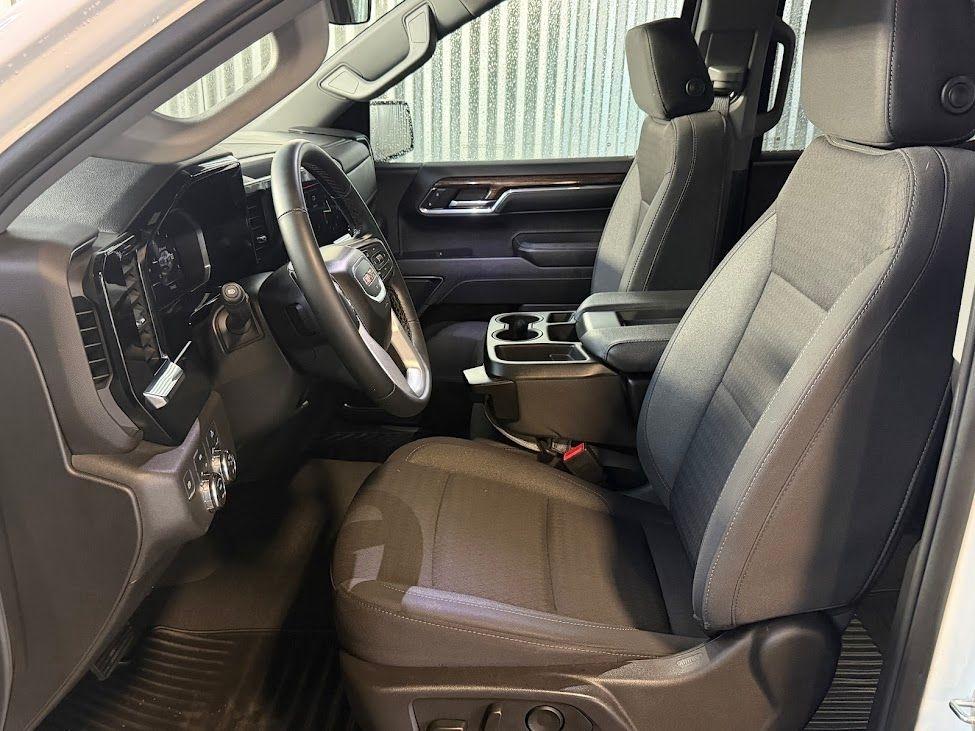 GMC Sierra 1500 Elevation Crew Cab 4WD 2024