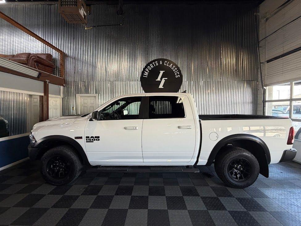 RAM 1500 Classic Warlock 4x4 Crew Cab 5'7" Box 2021
