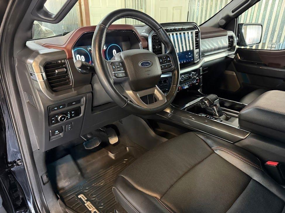 Ford F-150 Lariat SuperCrew 5.5-ft. Bed 4WD 2023