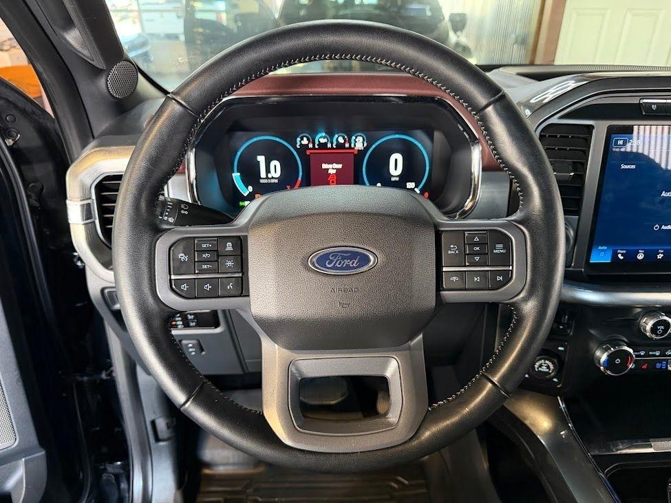 Ford F-150 Lariat SuperCrew 5.5-ft. Bed 4WD 2023
