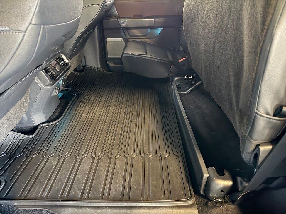 Ford F-150 Lariat SuperCrew 5.5-ft. Bed 4WD 2023