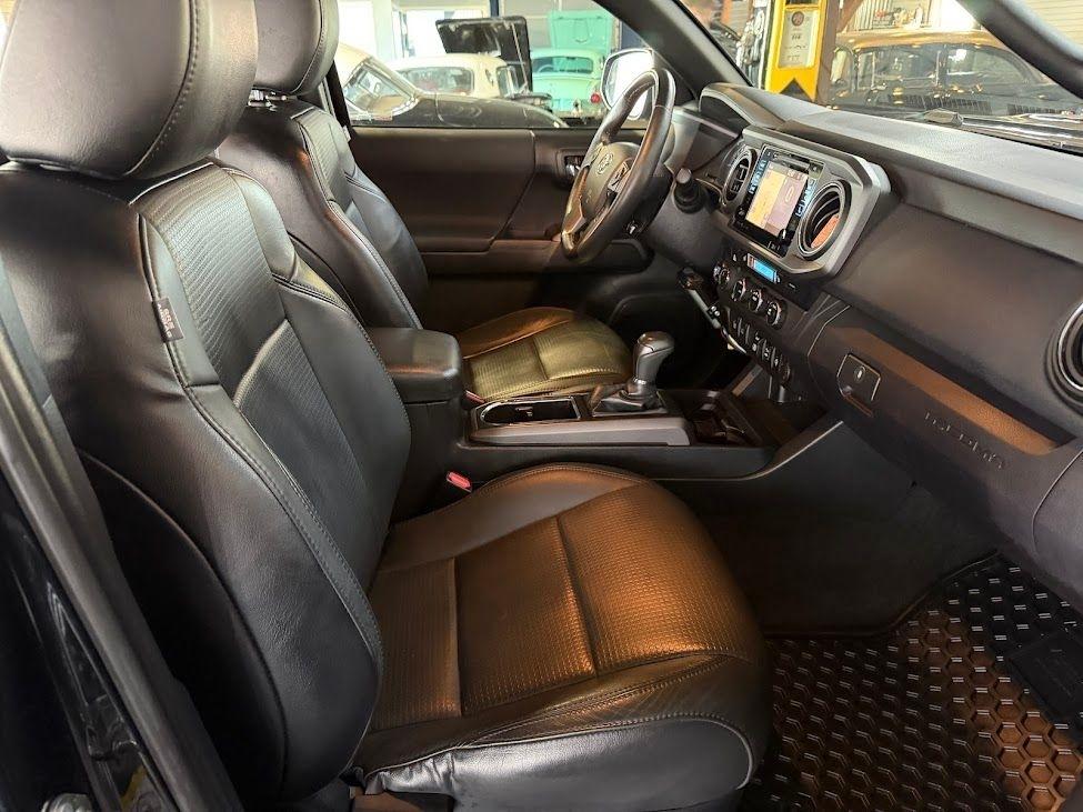 Toyota Tacoma SR5 Double Cab Super Long Bed V6 6AT 4WD 2019