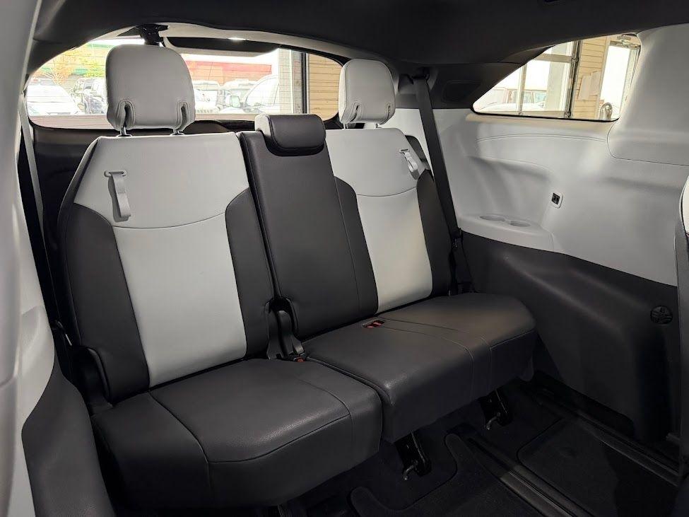 Toyota Sienna XSE 7-Passenger AWD 2023