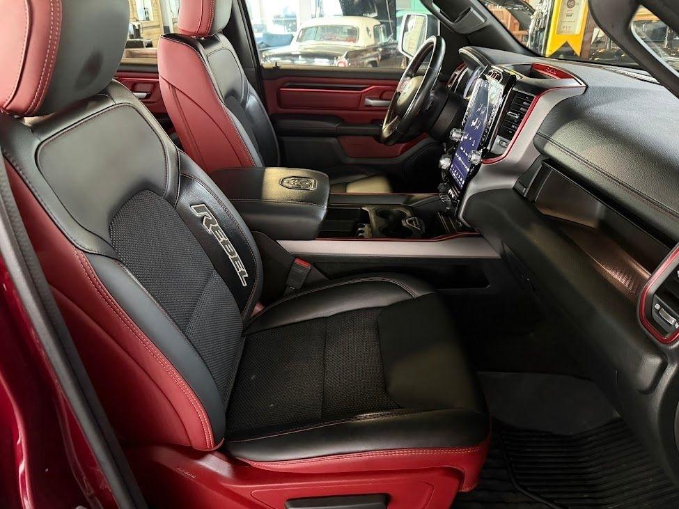 RAM 1500 Rebel Crew Cab SB 4WD 2023