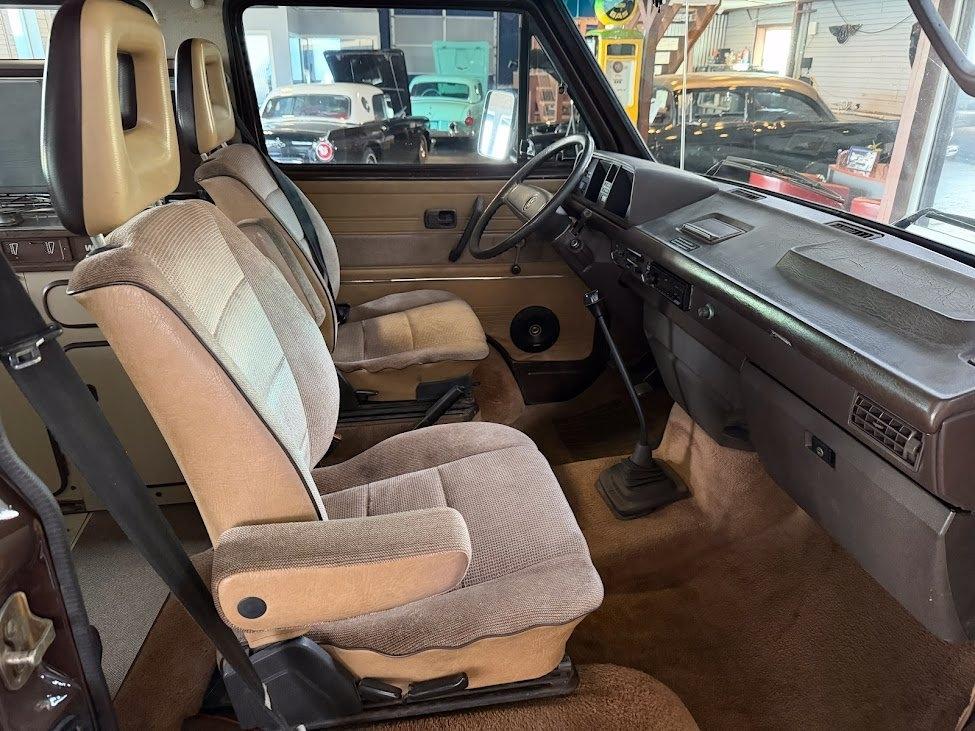 Volkswagen Vanagon Campmobile 1986