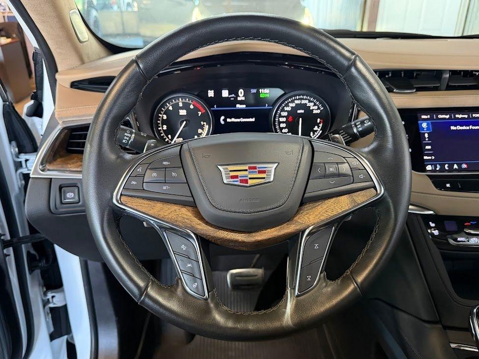Cadillac XT5 Sport AWD 2022