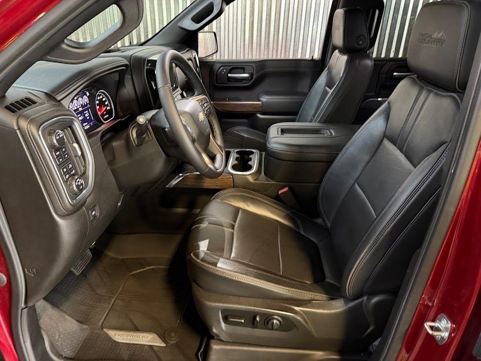 Chevrolet Silverado 1500 High Country Crew Cab 4WD 2020