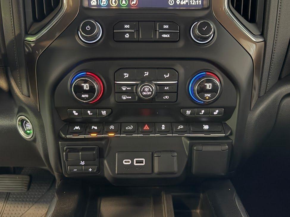 Chevrolet Silverado 1500 High Country Crew Cab 4WD 2020