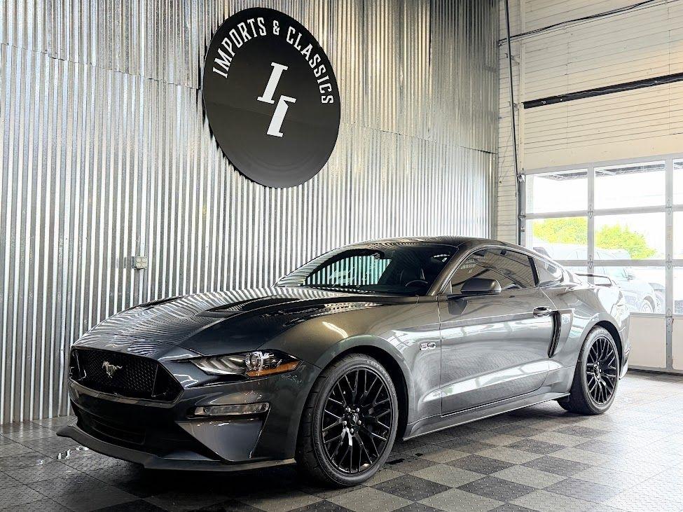 2019 Ford Mustang GT Premium Coupe's photo