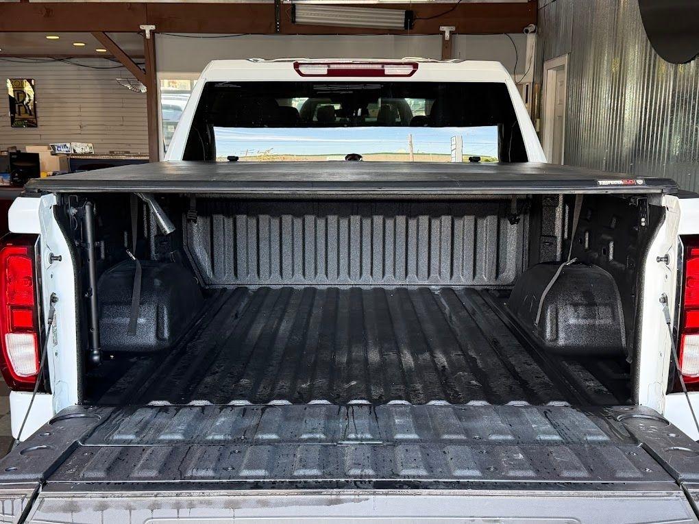 GMC Sierra 1500 SLE Crew Cab 4WD 2022