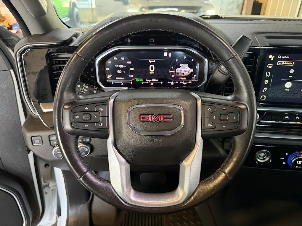 GMC Sierra 1500 SLE Crew Cab 4WD 2022