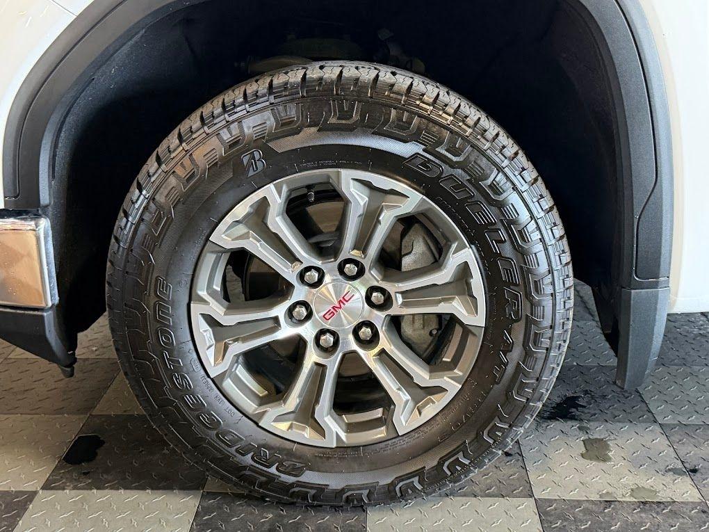 GMC Sierra 1500 SLE Crew Cab 4WD 2022