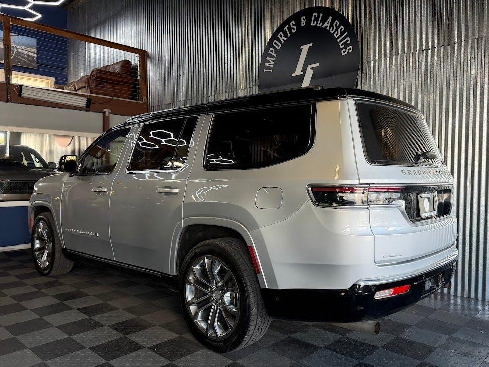 Jeep Grand Wagoneer Series II 4WD 2022