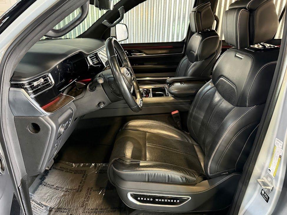 Jeep Grand Wagoneer Series II 4WD 2022