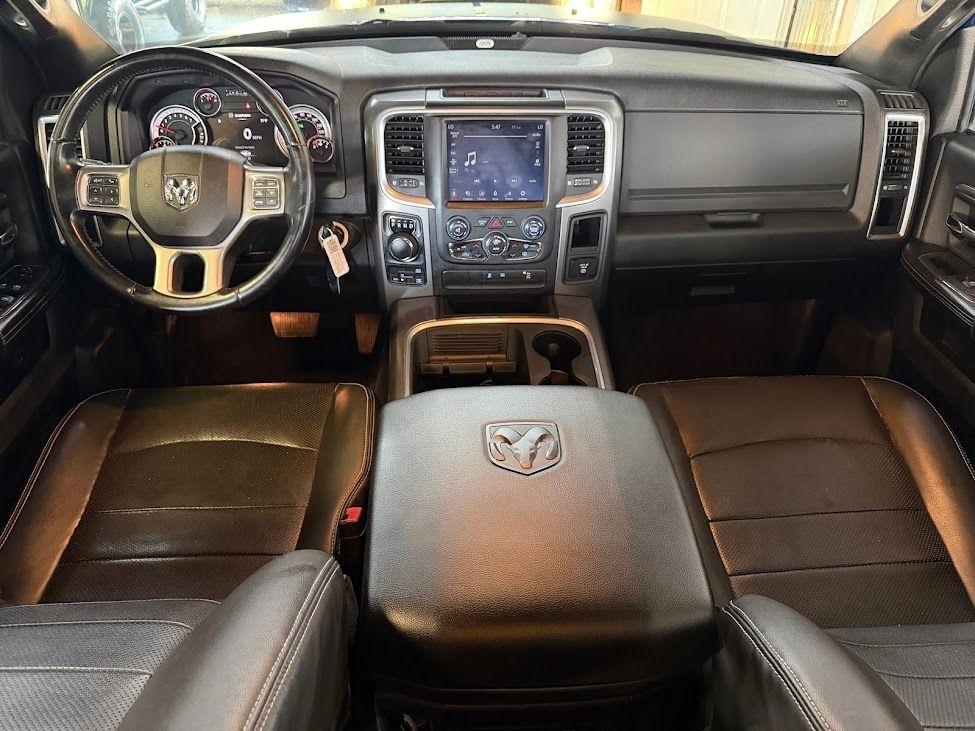 RAM 1500 Classic Tradesman Crew Cab SWB 4WD 2021