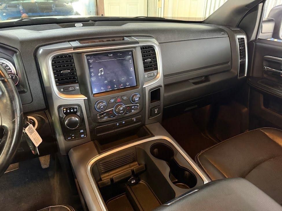 RAM 1500 Classic Tradesman Crew Cab SWB 4WD 2021