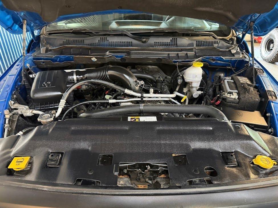 RAM 1500 Classic Tradesman Crew Cab SWB 4WD 2021