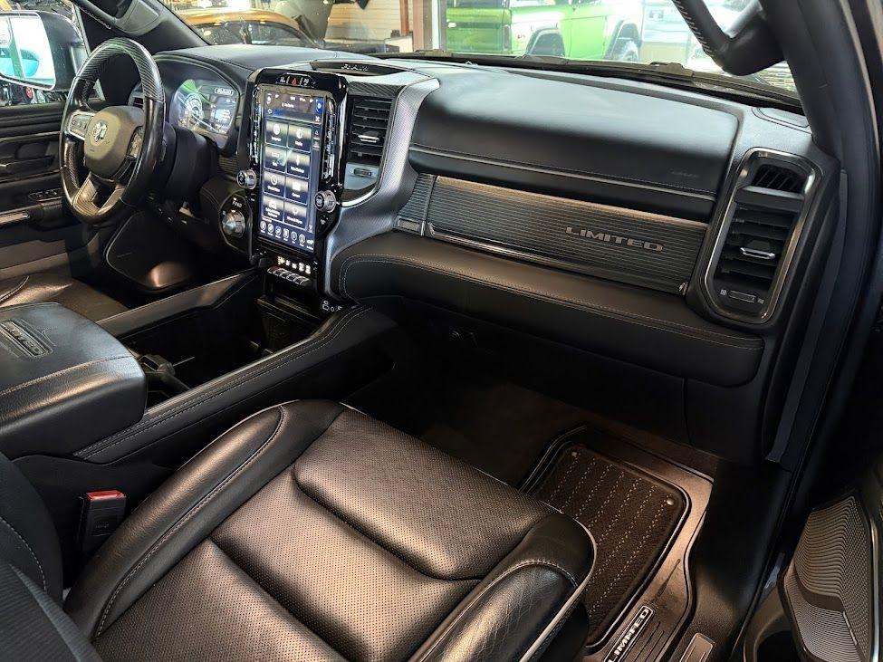 RAM 1500 Limited Crew Cab SWB 4WD 2021