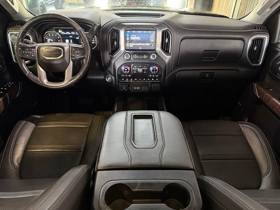 GMC Sierra 1500 Denali Crew Cab 4WD 2021