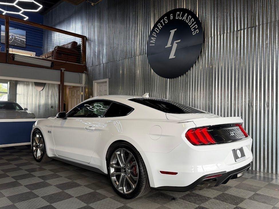 Ford Mustang GT Premium Coupe 2021