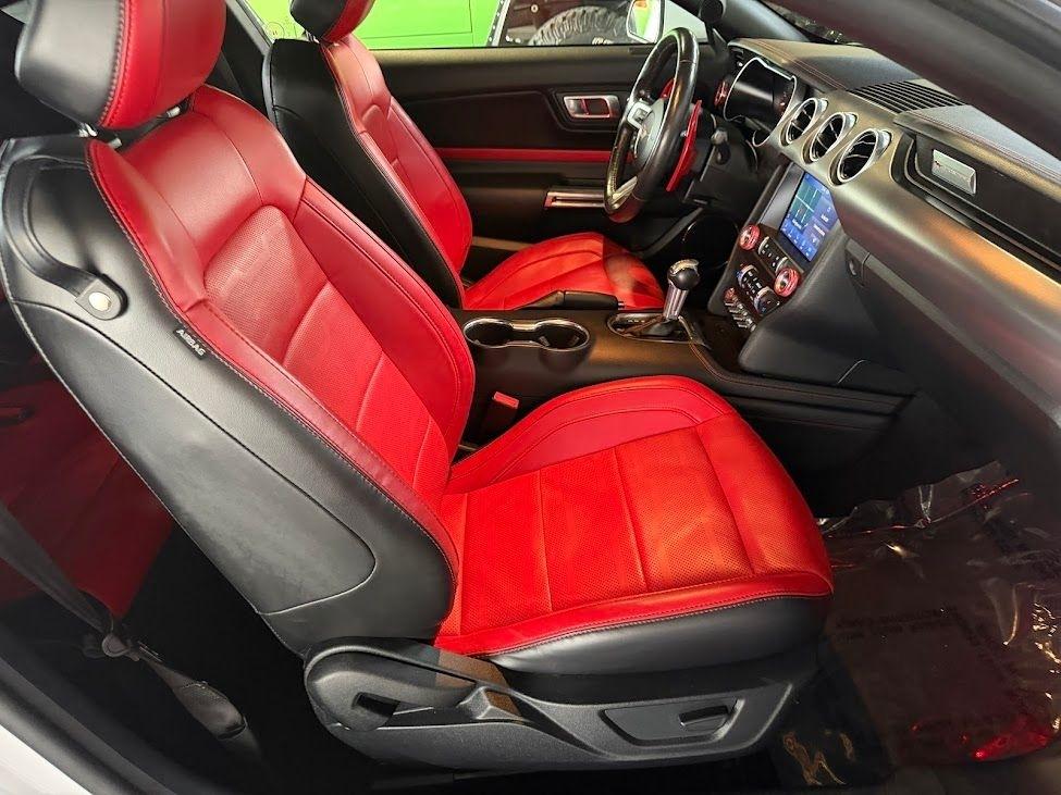 Ford Mustang GT Premium Coupe 2021