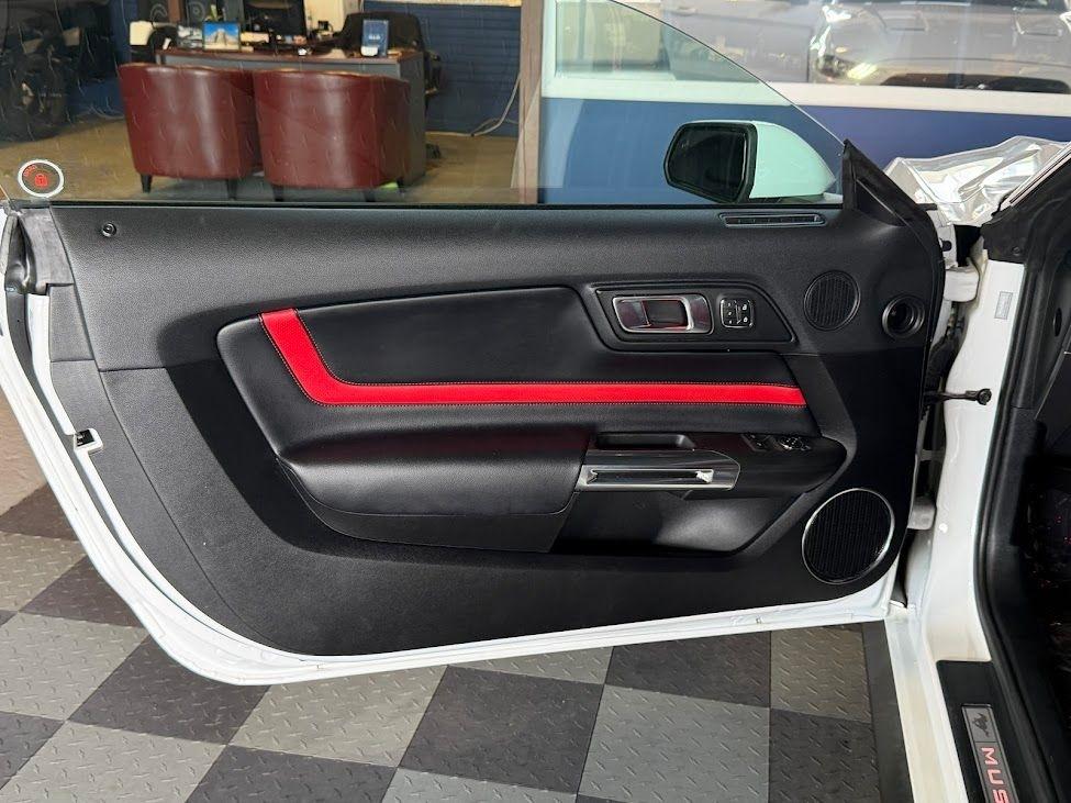 Ford Mustang GT Premium Coupe 2021