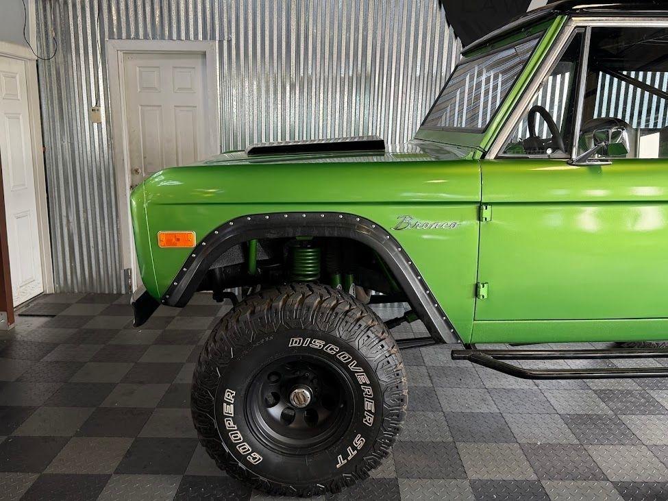 Ford Bronco  1974