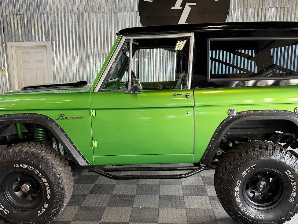 Ford Bronco  1974