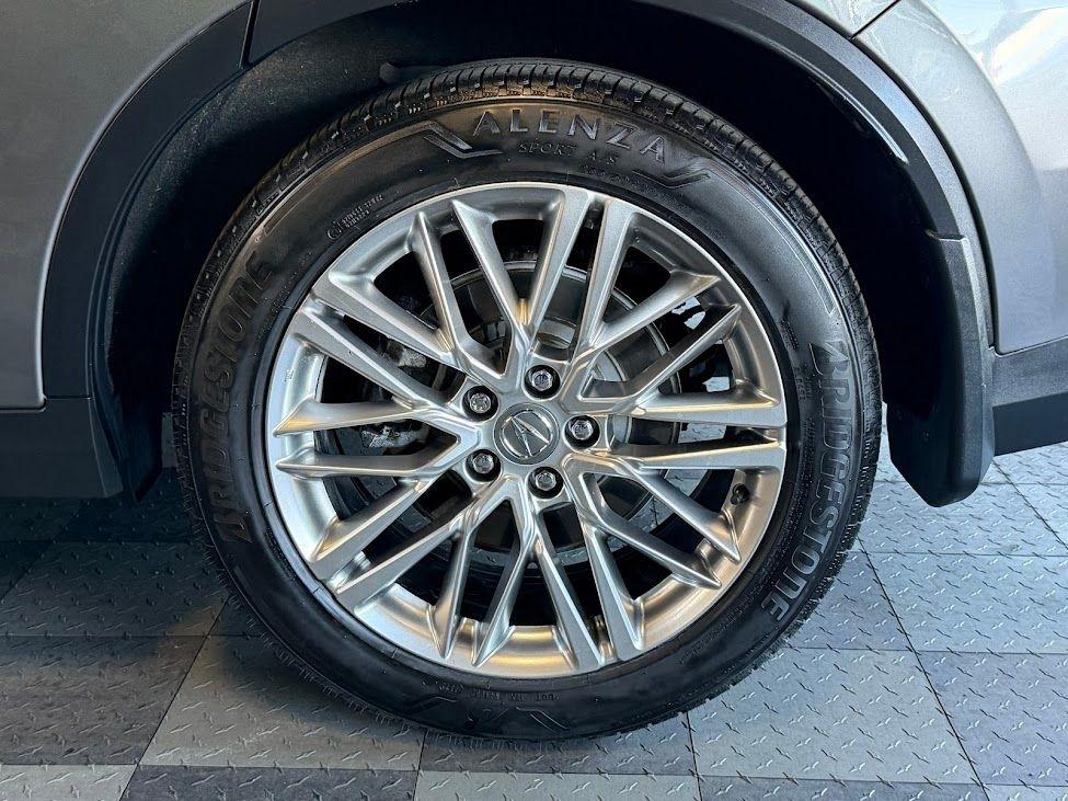 Acura MDX SH-AWD w/Advance Package 2023