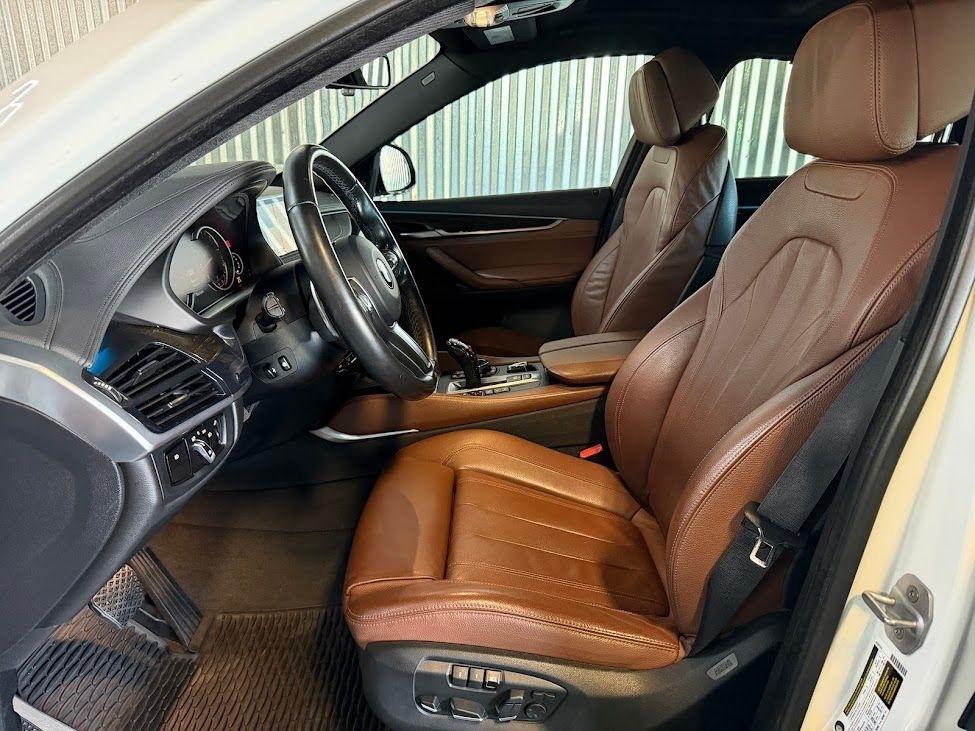 BMW X6 xDrive35i 2016