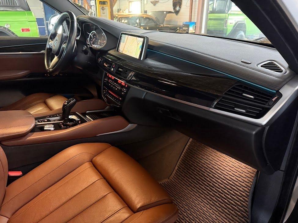 BMW X6 xDrive35i 2016