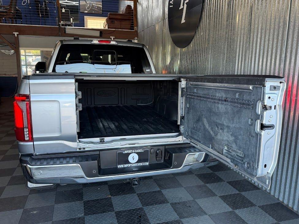 Ford F-150 Lariat SuperCrew 4WD 2024