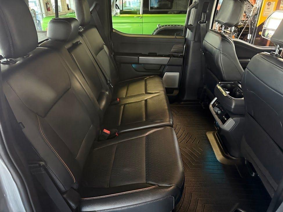Ford F-150 Lariat SuperCrew 4WD 2024