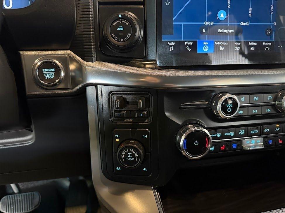 Ford F-150 Lariat SuperCrew 4WD 2024