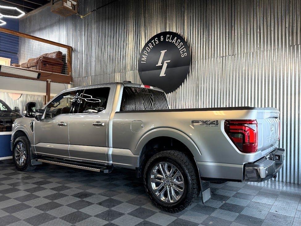 Ford F-150 Lariat SuperCrew 4WD 2024