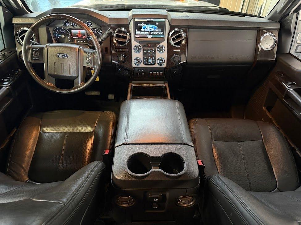 Ford F-350 SD King Ranch Crew Cab Long Bed 4WD 2016