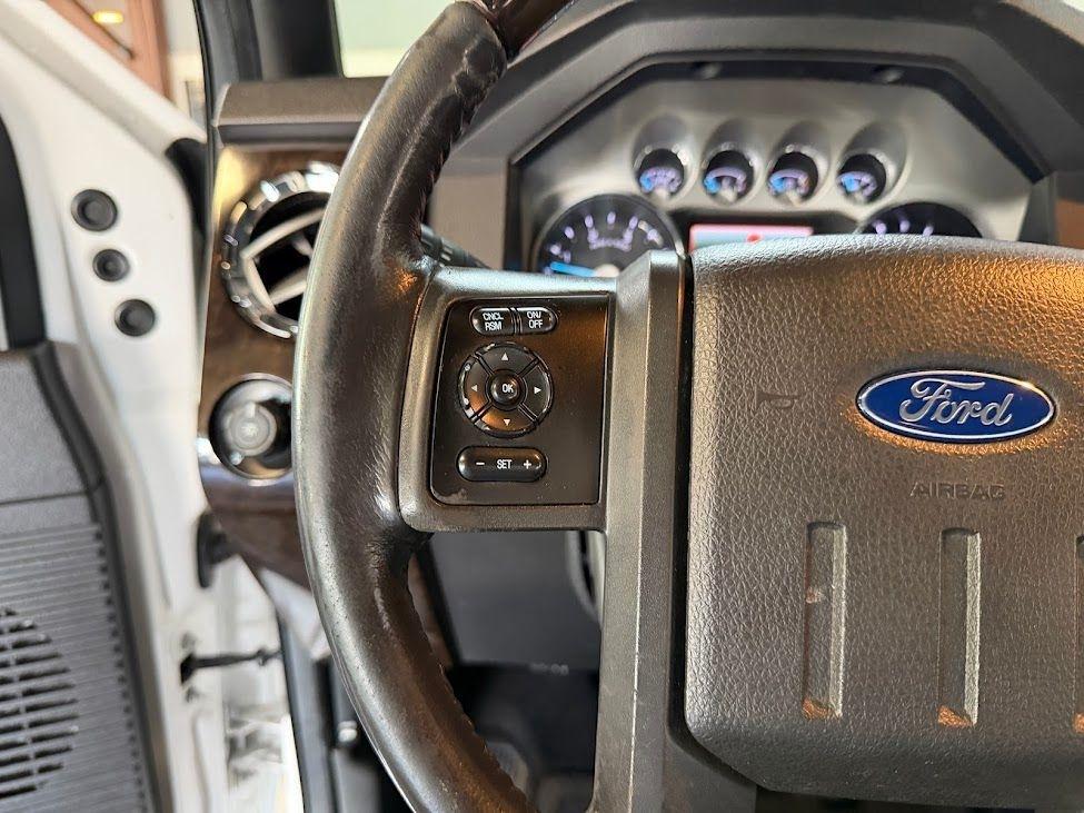 Ford F-350 SD King Ranch Crew Cab Long Bed 4WD 2016