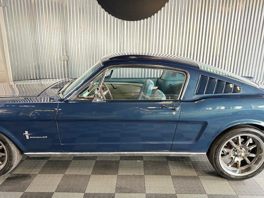 Ford Mustang 2dr Fastback GT 1965