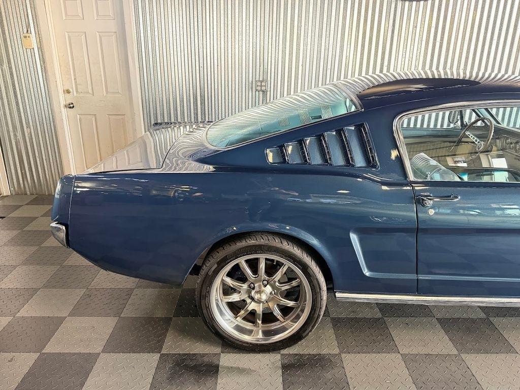 Ford Mustang 2dr Fastback GT 1965