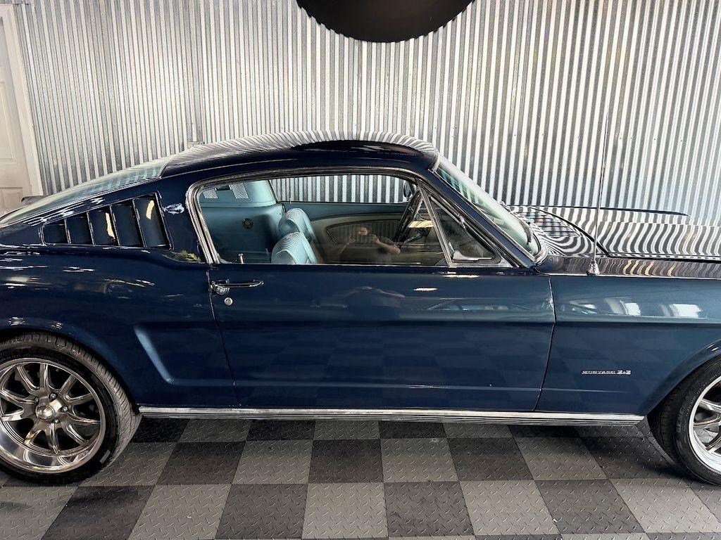 Ford Mustang 2dr Fastback GT 1965