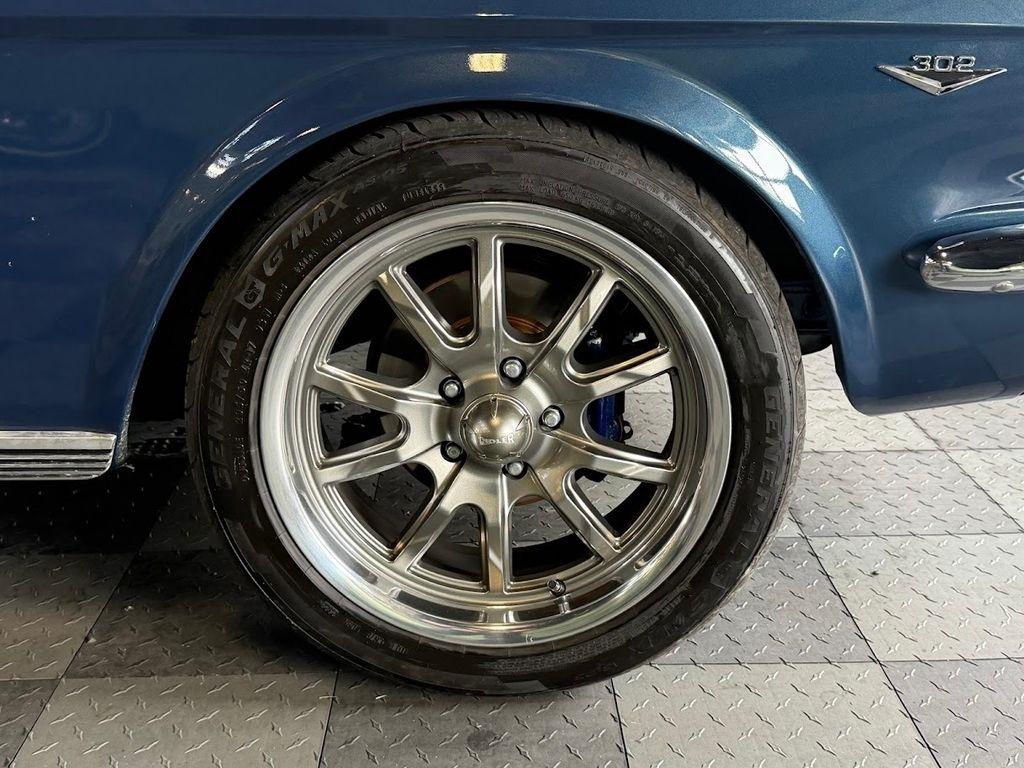 Ford Mustang 2dr Fastback GT 1965